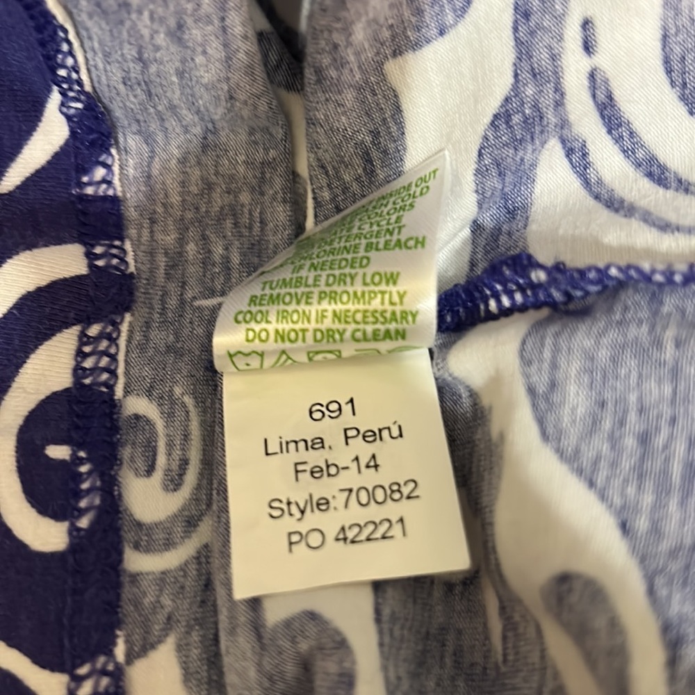 Lilly Pulitzer Michele Tide Pools V-Neck Tee - S - Picture 11 of 12
